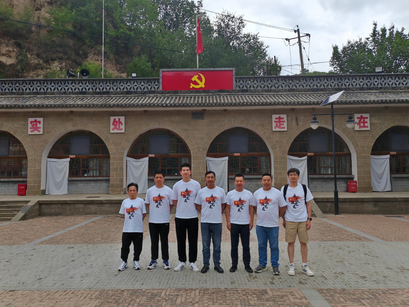 1720517665251776.jpg 1720517665251776.jpg